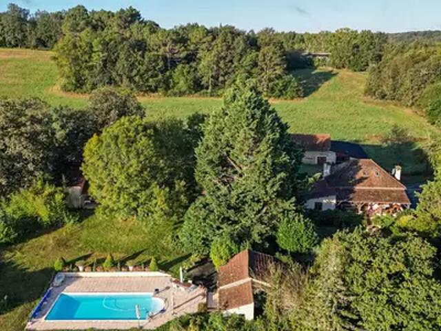 Gourdon 46300 Achat / Vente maison 4 pièces t4 piscine