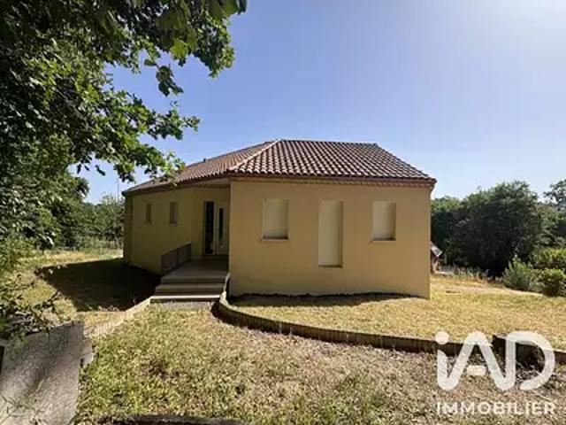 Gourdon 46300 Achat / Vente maison 5 pièces t5 parking