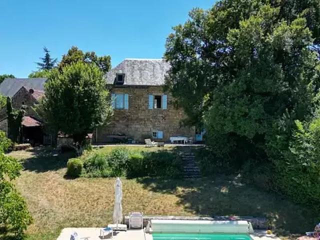 Gourdon 46300 Achat / Vente maison 11 pièces t11 piscine