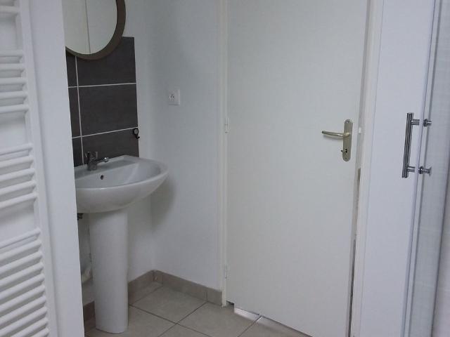 GOURNAY EN BRAY, centre ville, appartement F2 neuf