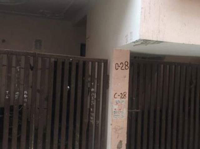 Govindpuram, Ghaziabad City 3 Bedroom 1100 Sq. Ft. Builder Floor in Govindpuram Ghaziabad Listing ID: #10203