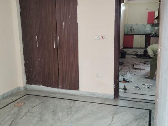 Govindpuram, Ghaziabad City 3 Bedroom 121 Sq. Yd. Builder Floor in Govindpuram Ghaziabad Listing ID: #10265