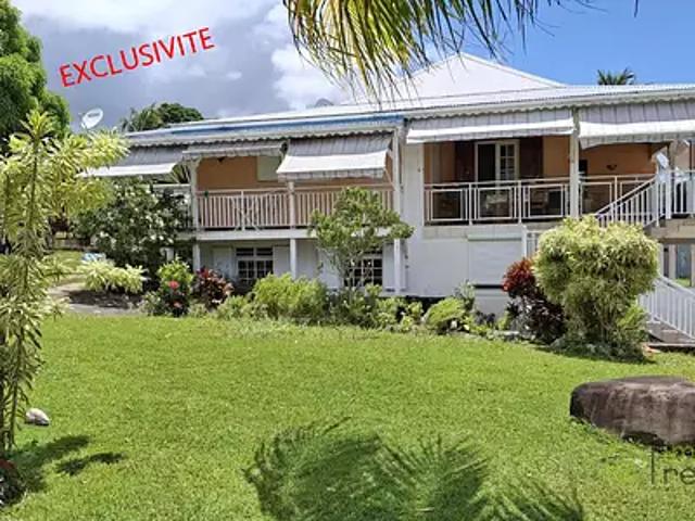 Goyave 97128 Achat / Vente maison 8 pièces t8 terrasse balcon