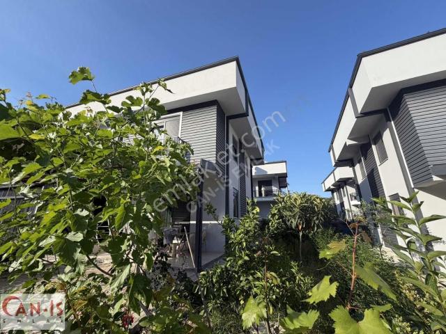 Göynük Mahallesinde 3+1 Merkezde Dubleks Daire Bahçeli Can iş
