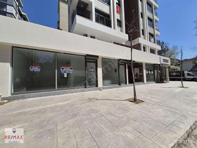 GÖZTEPE MARMARAYA YAKIN 5 M CEPHELİ, 32 M2 NET KİRALIK DÜKKAN
