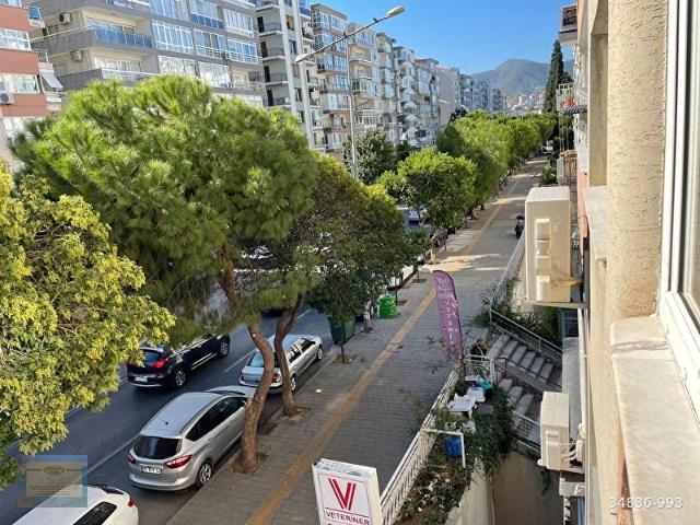GÖZTEPE METRO YAKINI ASMAÇATI GAYRİMENKUL'DEN SATILIK DAİRE