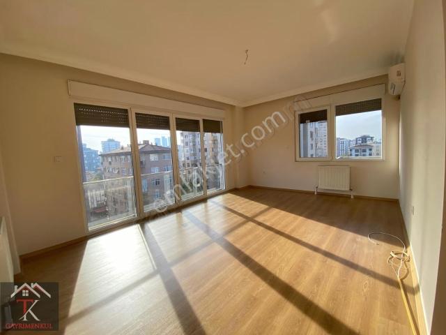 Göztepe Çemenzar'da, Minibüs Cad Yakını, 105m² Net, 3+1 Daire