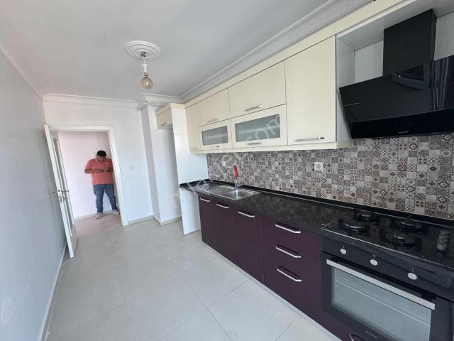 Göztepe Life Sitesinde 2+1 Masrafsız Manzaralı Satılık Daire
