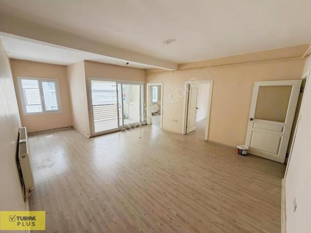 Göztepe Sahil Tranway Yakını Doğalgazlı Kiralık Daire 2+1