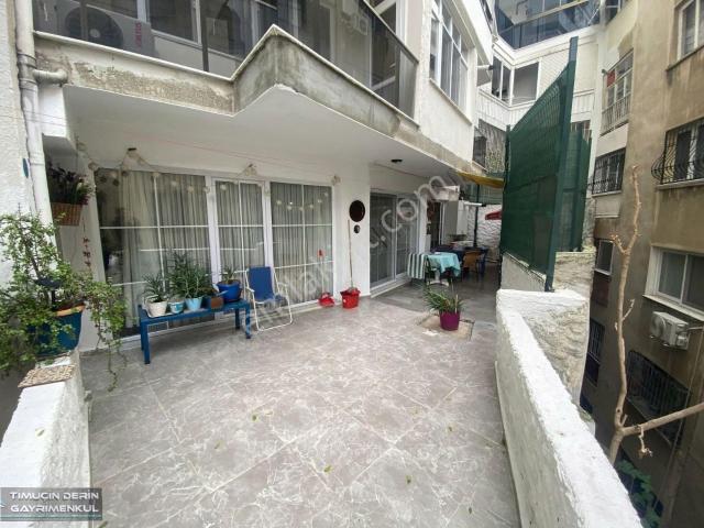 Göztepe 101 Sk.inönü Cd Vesahil Yakını Bahçeli 3+1 Satılık Daire