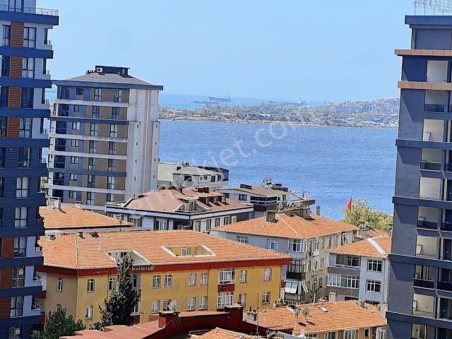 Göze Emlaktan Küçükçekmece Cumhuriyet Mh Satılık 2+1 Daire