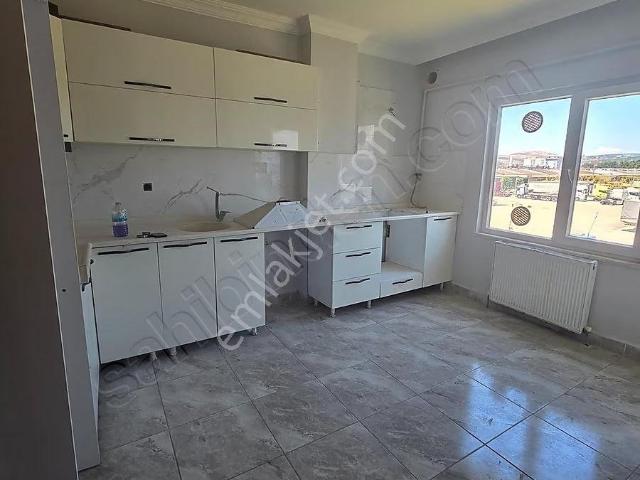 Gözel Gayrimenkulden Kartepe Ataevler Mh.130 M2 2+1 Çatı Dubleks