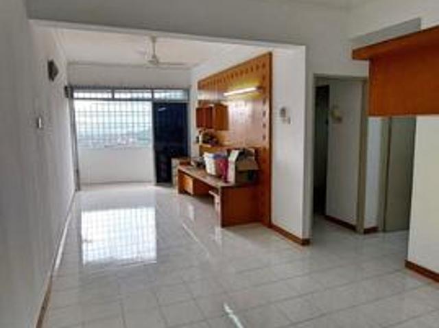 GL Garden At Paya Terubong Renovated 1 Fix Car Park Full Loan