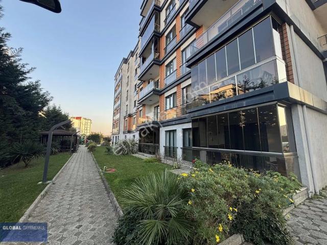 Global'den,ahenk Sitesinde,arakat,90 Net,geniş Daire