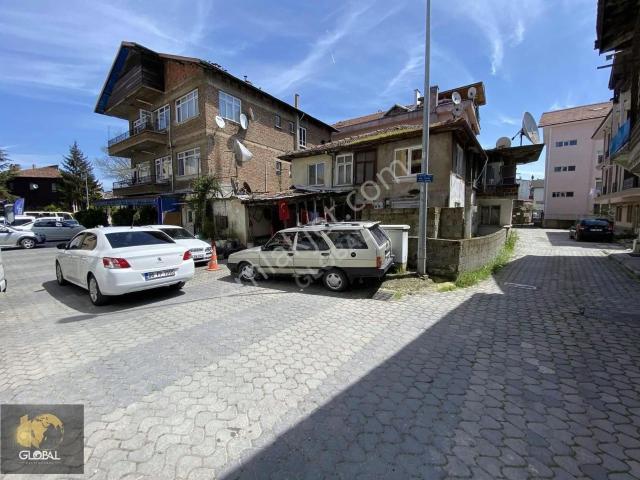 Global'den Çarşı Merkez Inkum Duraklarında Satılık 1+1 kiracılı