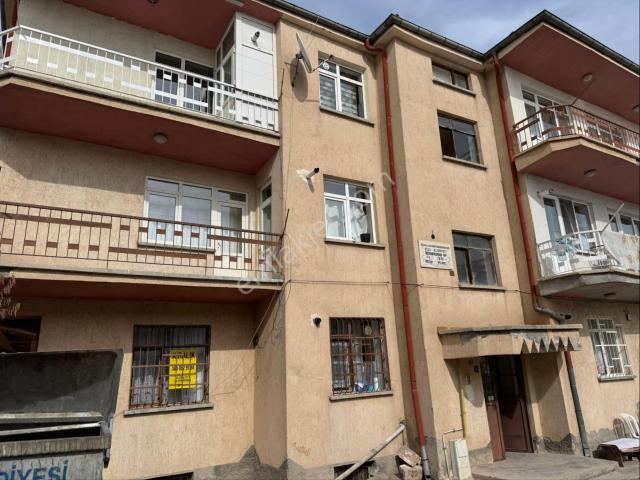 Global'den Hastane turka Civarı Giriş Kat 2+1 Eşyal Kiralk Daire