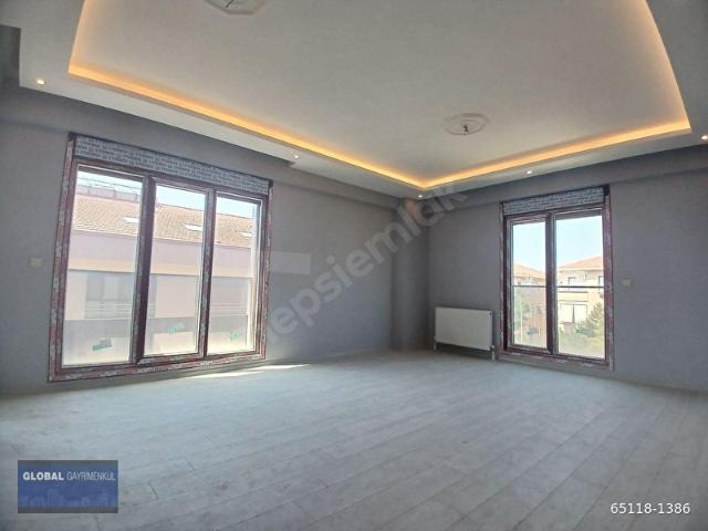 GLOBAL'DEN, POSTANE MAH'DE İKİ BANYOLU, K.OTOPARKLI 3+1 DAİRE