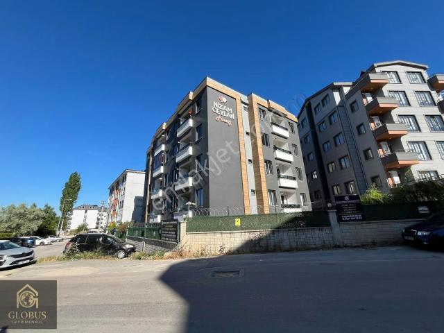 Globus'dan Havuzlu Site İçerisinde Ferah 2+1 Kiralık Daire