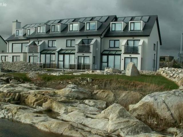 Glor Na Dtonn Barna Co Galway