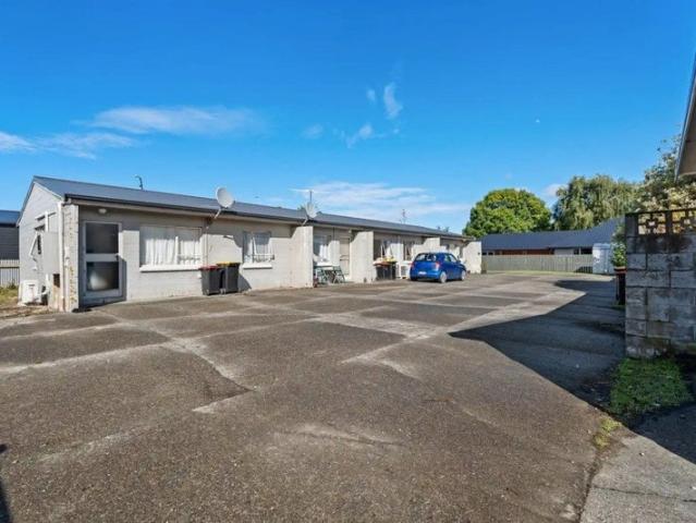 gladstone, 1 bedroom