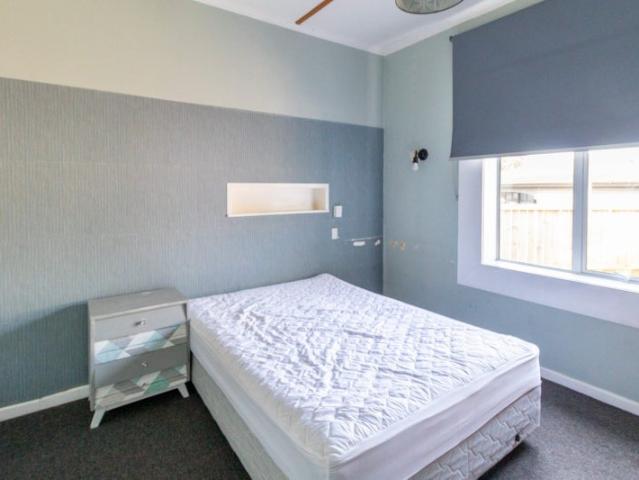 gladstone, 1 bedroom