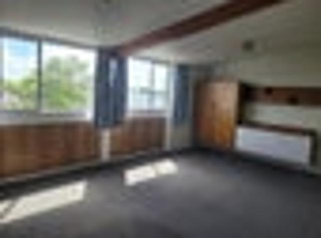 Gladstone, 2 bedrooms, $400 pw