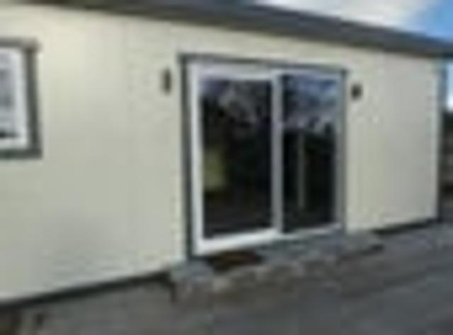 Gladstone, 2 bedrooms, $525 pw