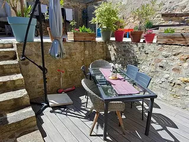 Glaine Montaigut 63160 Achat / Vente maison 7 pièces t7 parking