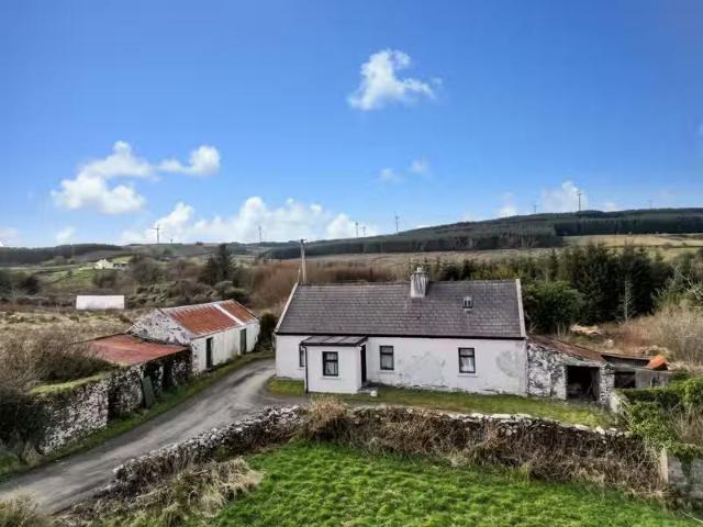 Glann, Connolly, Ennis, Co Clare, V95E9D3 is for sale