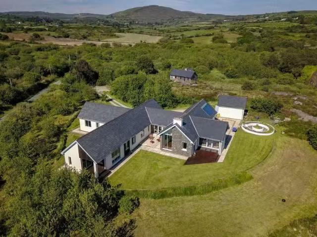 Glannakilleenagh, Ballydehob, Co. Cork, P81WY02 is for sale