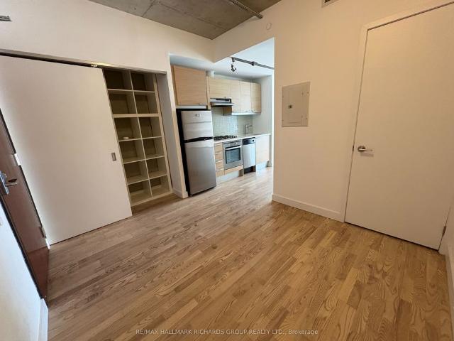 Glas Lofts, #404