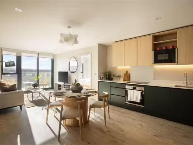Glass Bottle Avenue, Sandymount, Dublin 4, D04 YRV1