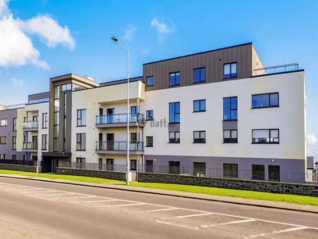 Gleann Na Mona, Knocknacarra, Co. Galway is for rent