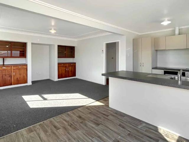 GLEN AVON 3 BEDROOMS