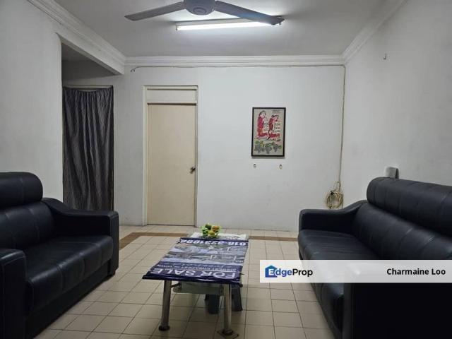 Glen Court, Bandar Sungai Long