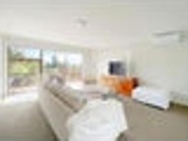 Glen Eden, 3 bedrooms, $610 pw