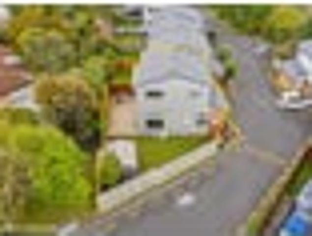 Glen Eden, 3 bedrooms, $670 pw