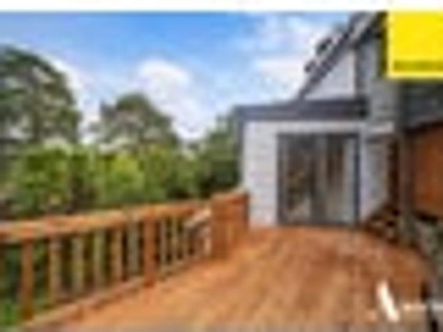 Glen Eden, 3 bedrooms, $675 pw