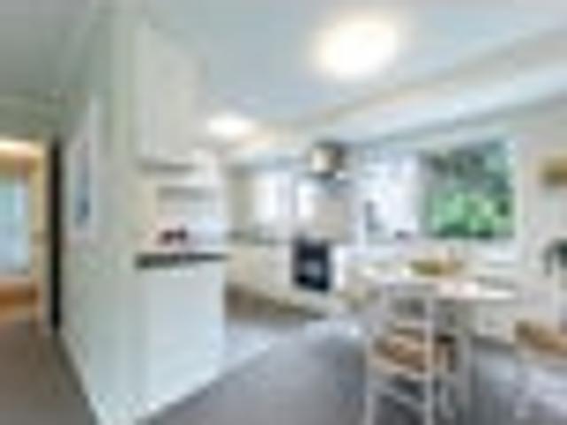 Glen Eden, 3 bedrooms, $695 pw