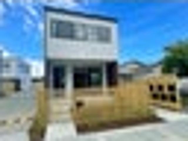 Glen Eden, 3 bedrooms, $700 pw