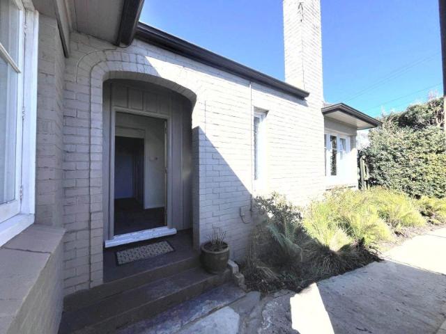 Glen Eden, 3 bedrooms