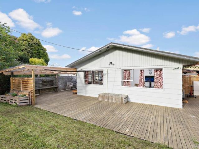 glen eden, 3 bedrooms