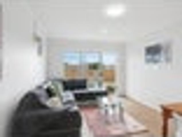 Glen Eden, 1 bedroom, $480 pw