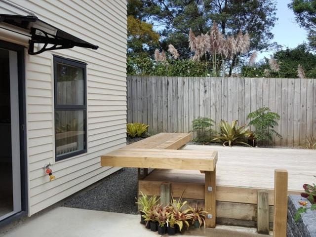 glen eden, 2 bedrooms