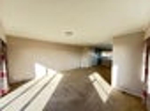 Glen Eden, 2 bedrooms, $580 pw