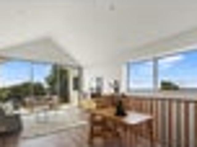 Glen Eden, 2 bedrooms, $610 pw