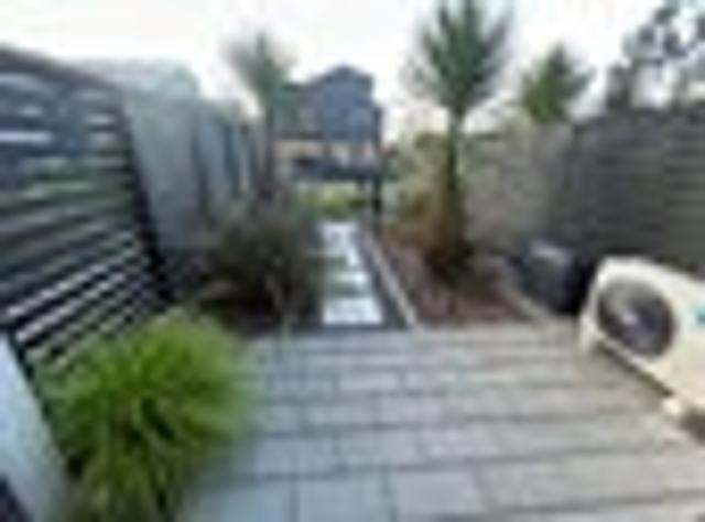 Glen Eden, 2 bedrooms, $595 pw