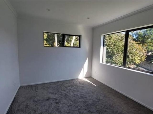 glen eden, 2 bedrooms