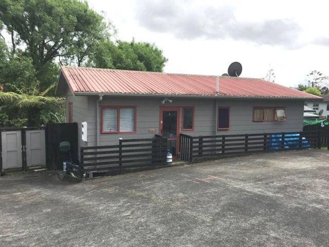 glen eden, 2 bedrooms