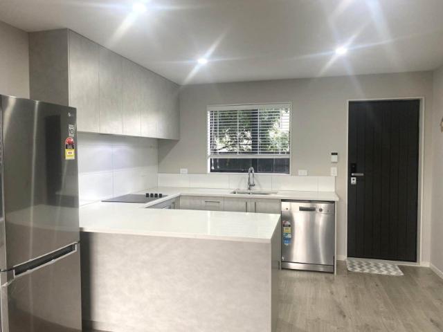 glen eden, 2 bedrooms
